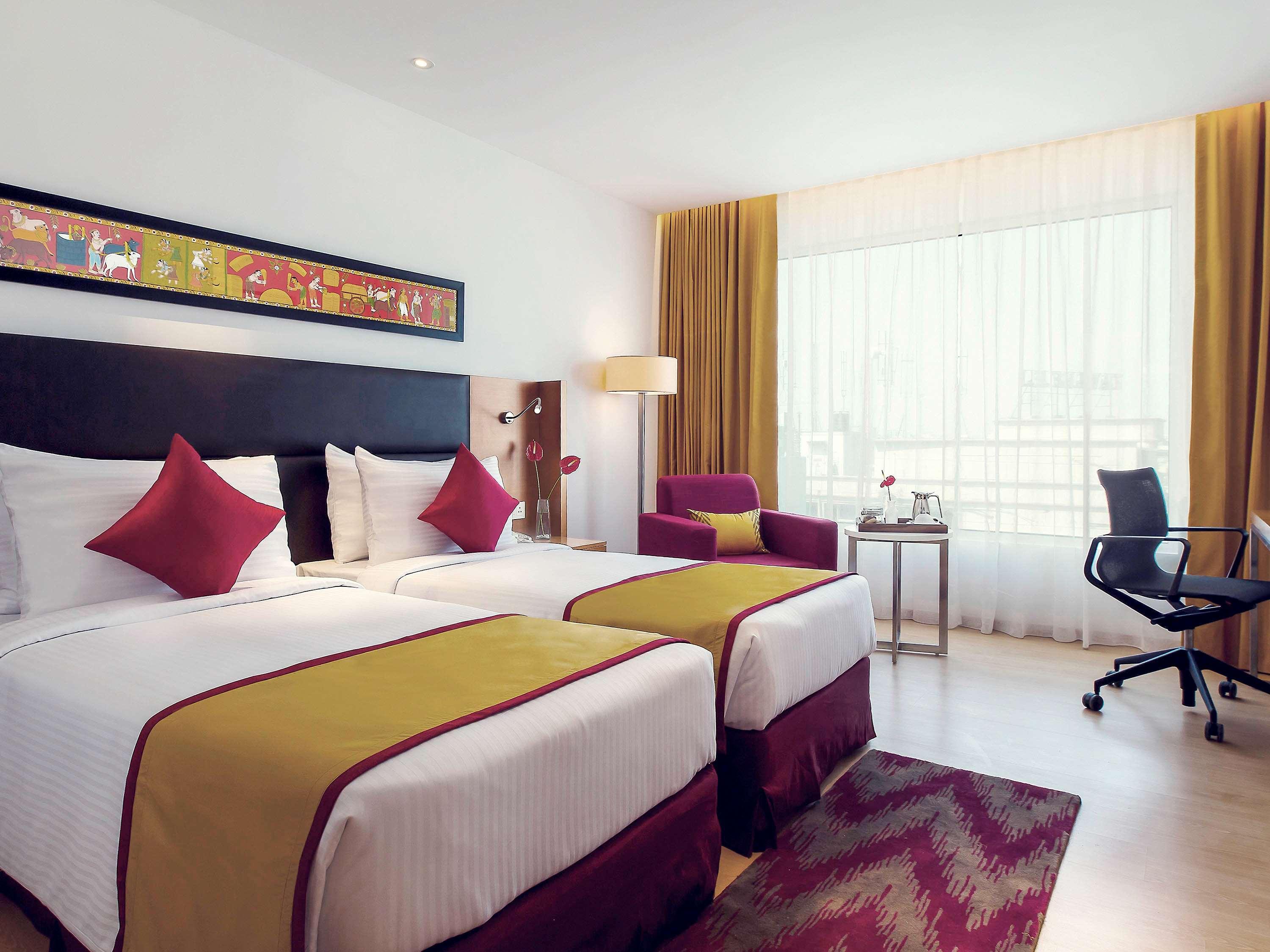 Mercure Hyderabad Kcp Banjara Hills, An Accor Hotel Εξωτερικό φωτογραφία A room at the hotel