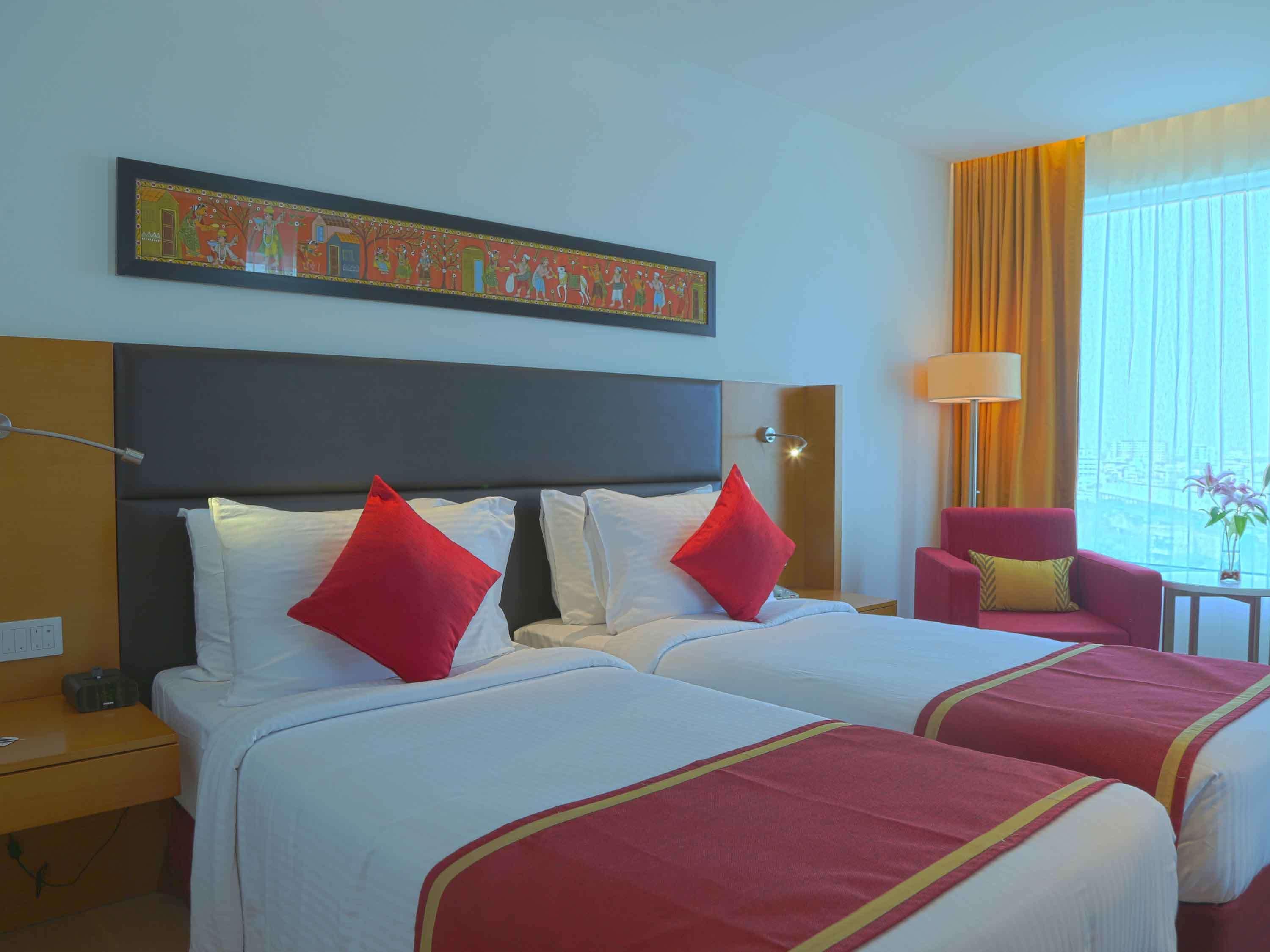 Mercure Hyderabad Kcp Banjara Hills, An Accor Hotel Εξωτερικό φωτογραφία A room at the hotel