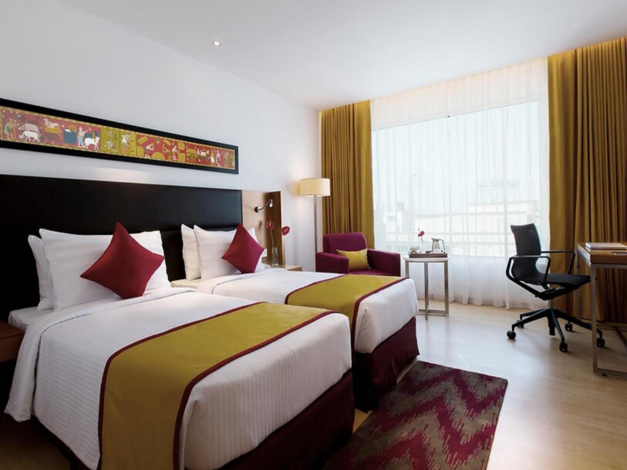 Mercure Hyderabad Kcp Banjara Hills, An Accor Hotel Εξωτερικό φωτογραφία