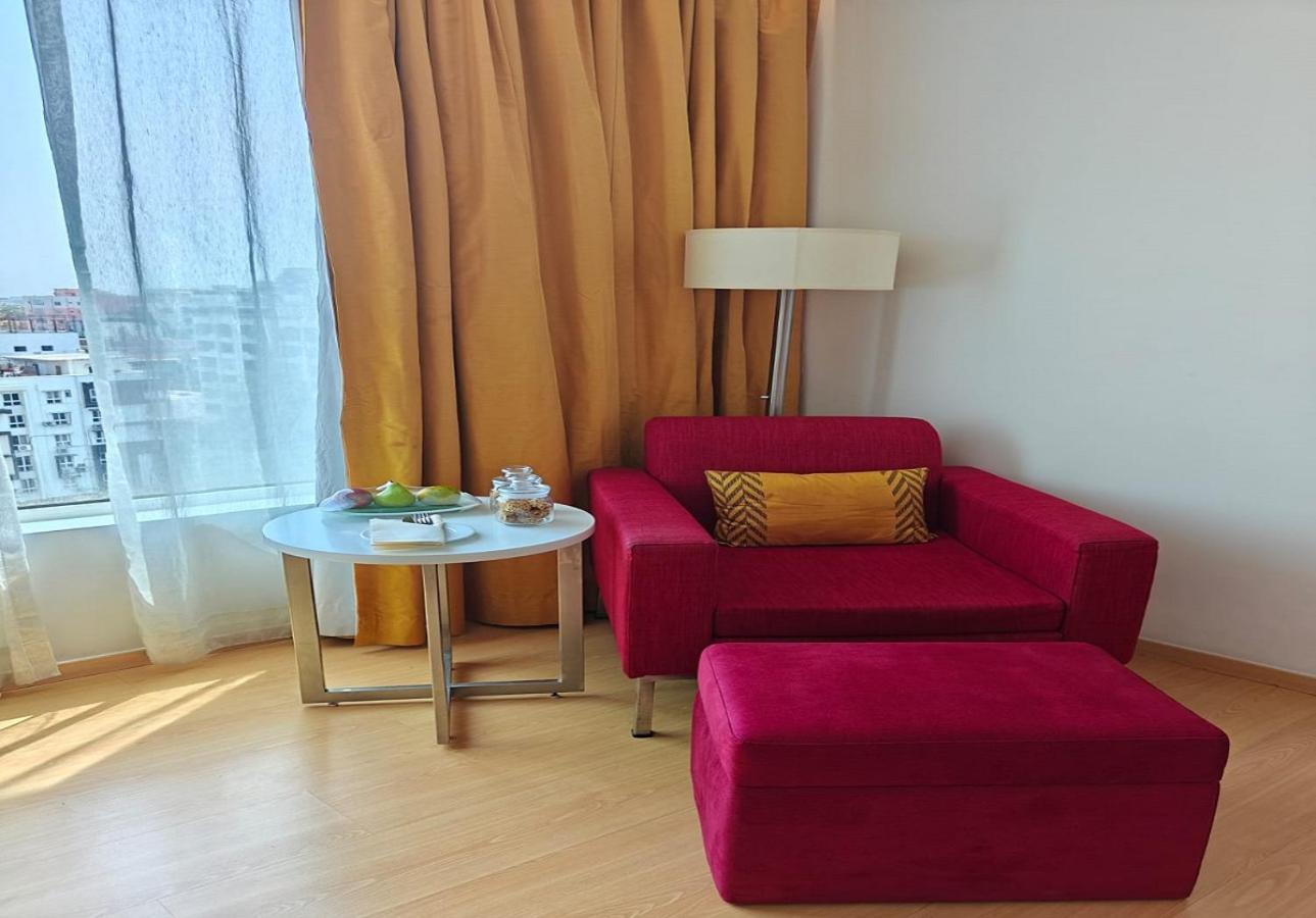 Mercure Hyderabad Kcp Banjara Hills, An Accor Hotel Εξωτερικό φωτογραφία