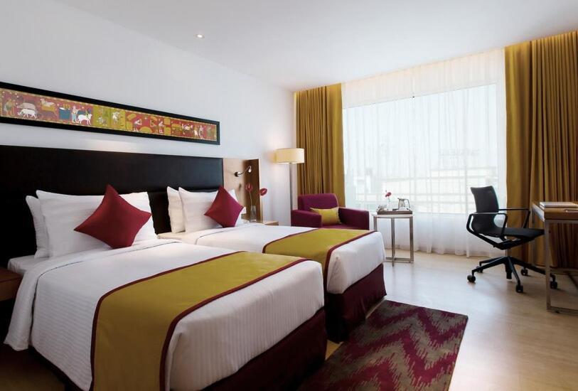 Mercure Hyderabad Kcp Banjara Hills, An Accor Hotel Εξωτερικό φωτογραφία